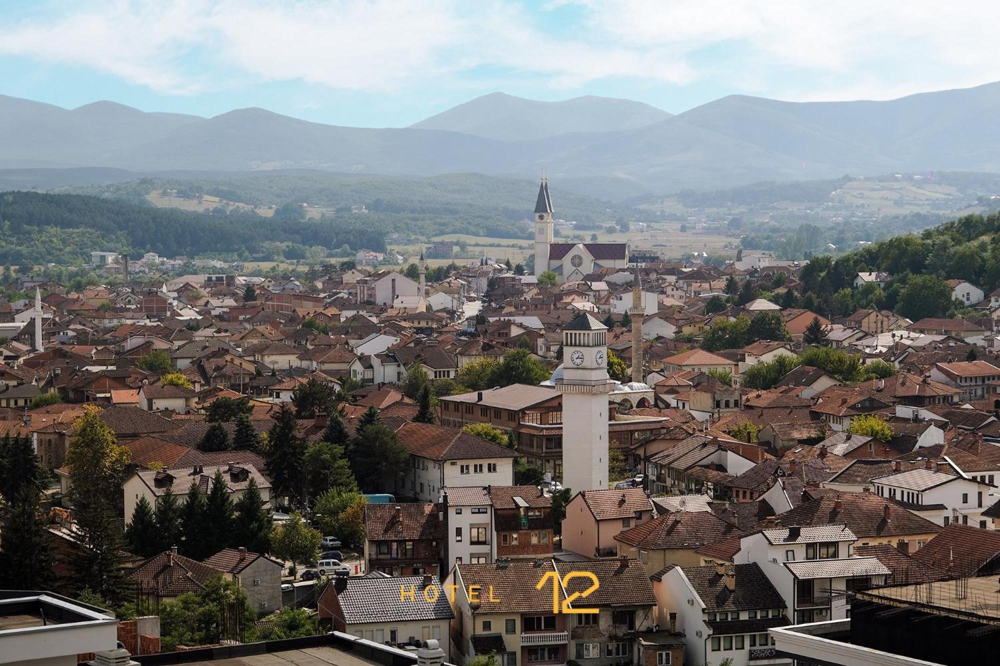 Hotel 12 Gjakova Kültér fotó