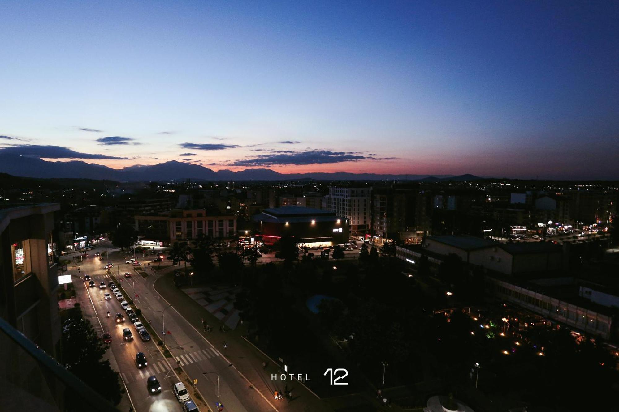Hotel 12 Gjakova Kültér fotó